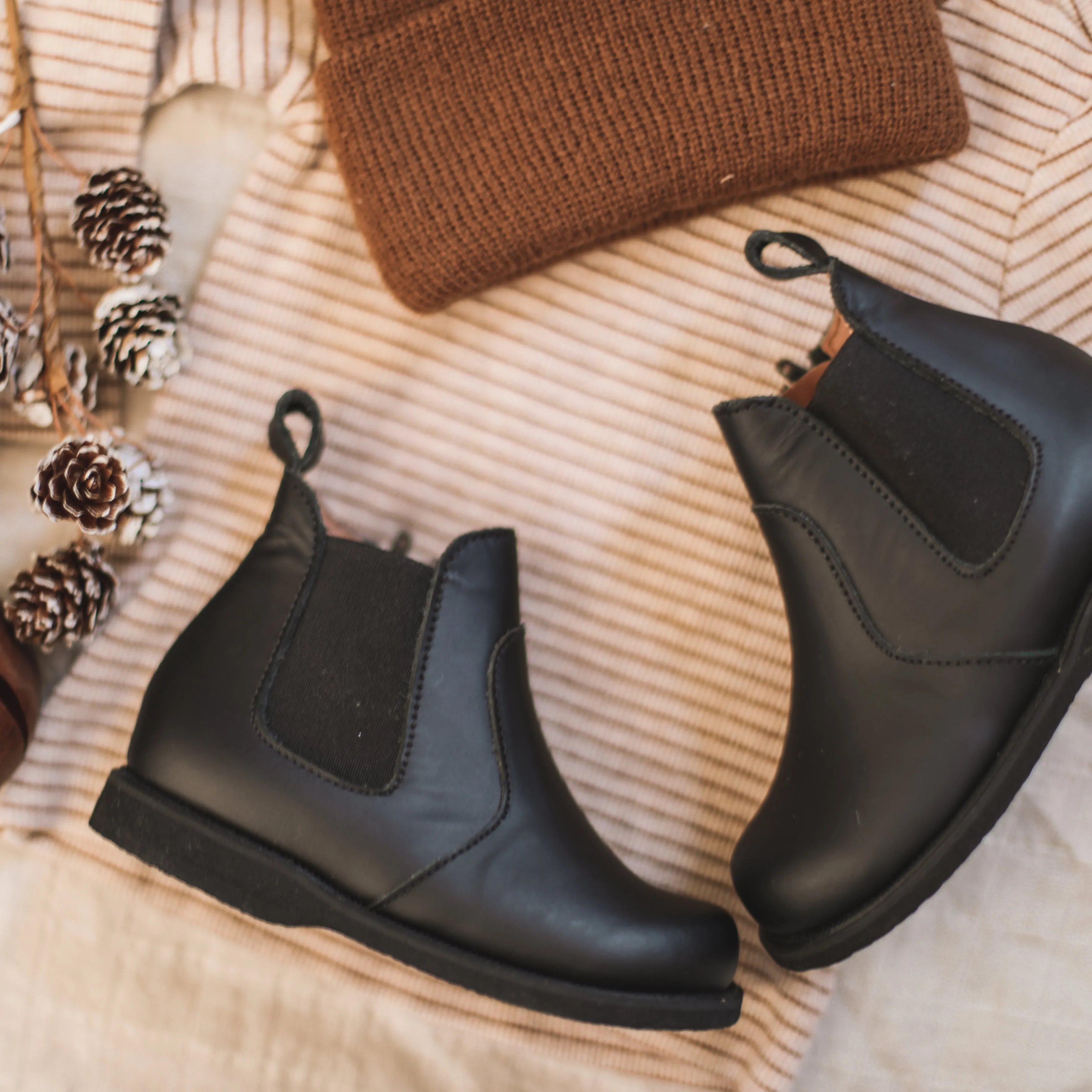 Black Viajero {Children's Leather Boots}