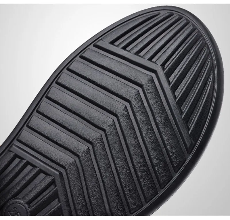 Hnzxzm New Summer Shoes Men Sandals Flat Soft Leather Mens Summer Holiday Shoes Brand Male Beach Sandals Non-slip Black A4624