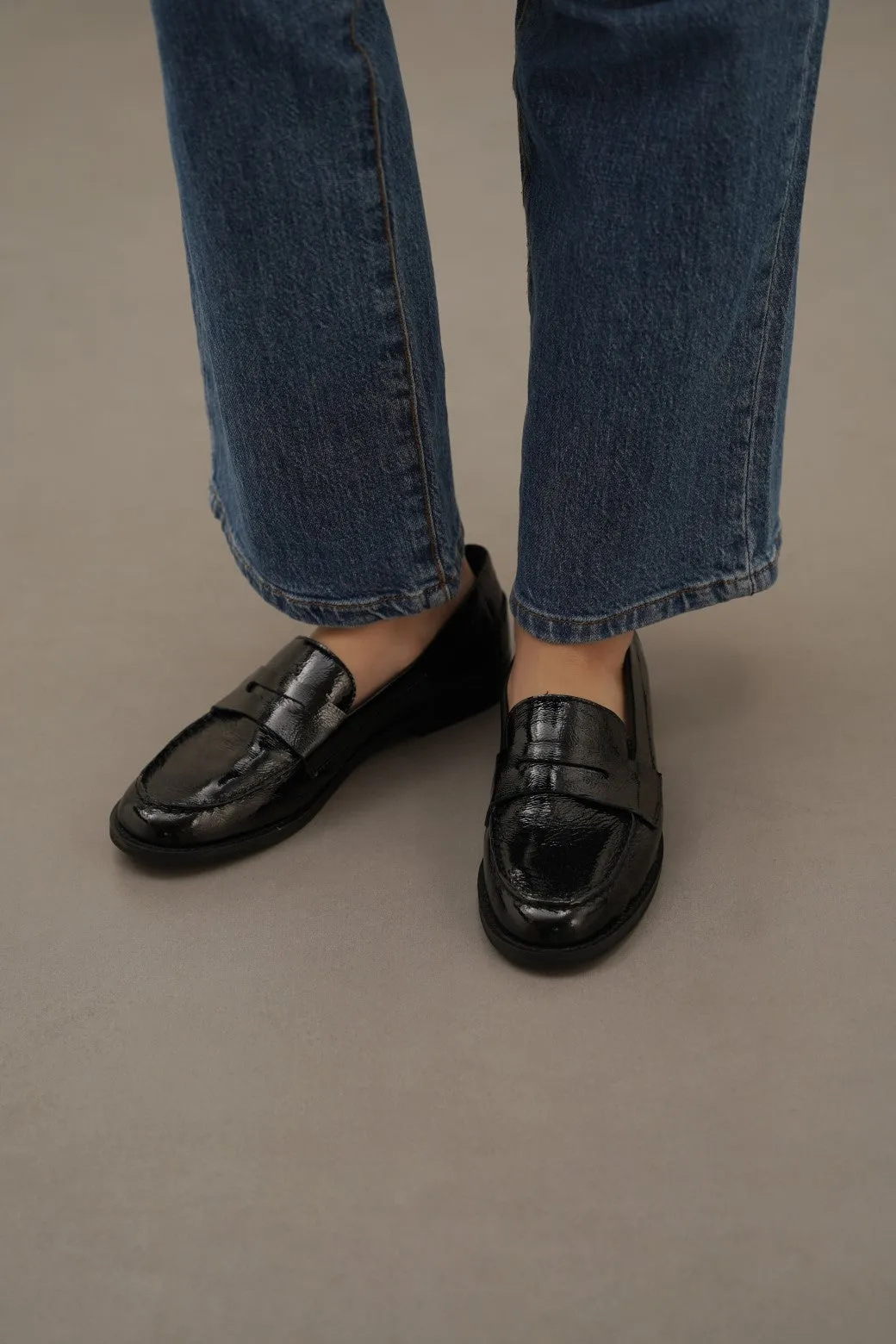 LEATHER PENNY LOAFERS