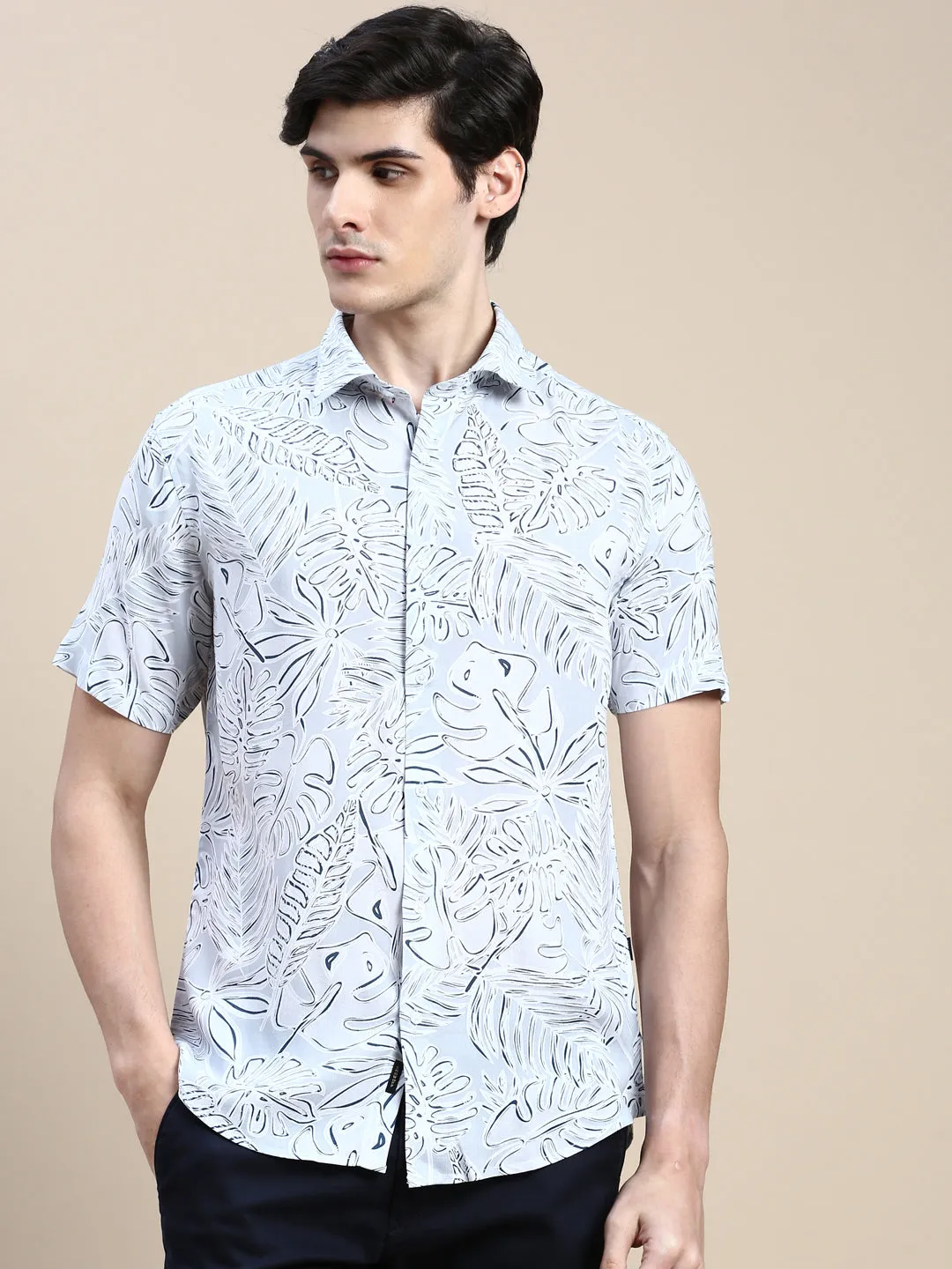 Men Grey Graphics Casual Shirt