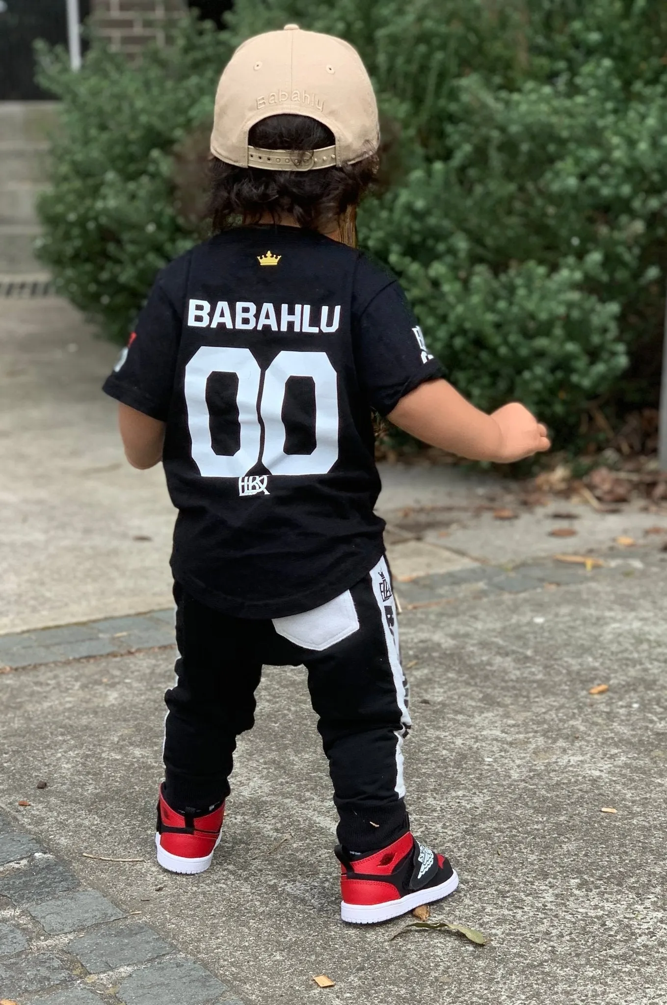 "00 BABAHLU" Street T Shirt