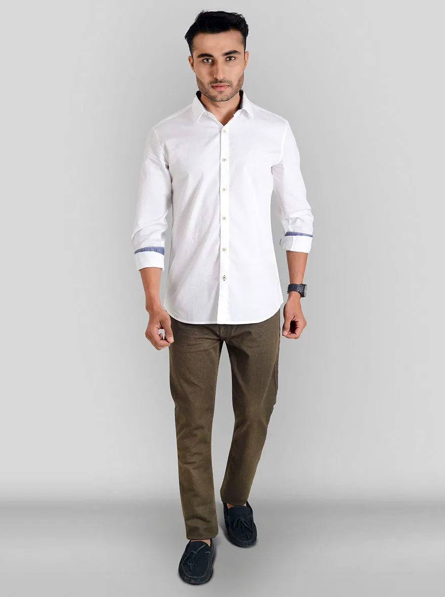 Vanilla White Solid Slim Fit Casual Shirt | JadeBlue